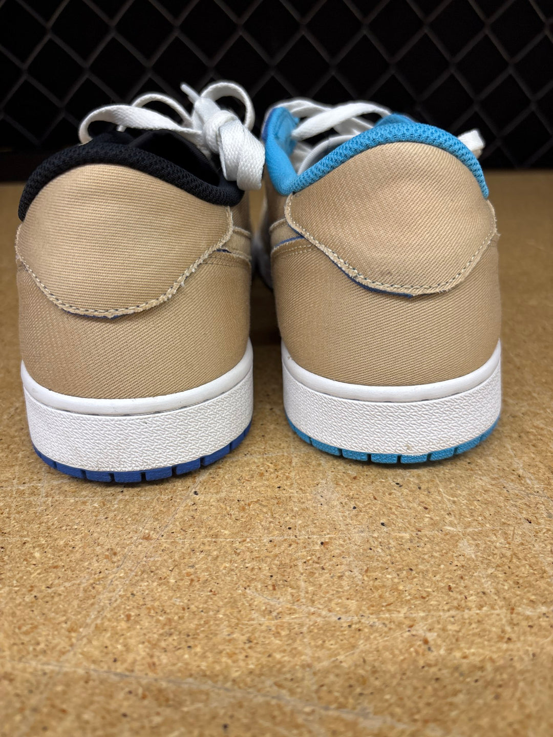 Jordan 1 Low SB QS Lance Mountain Desert Ore Men 12 Used