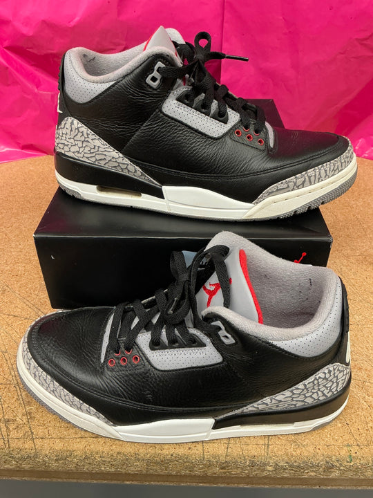 Jordan 3 Black Cement Men 8.5 Used