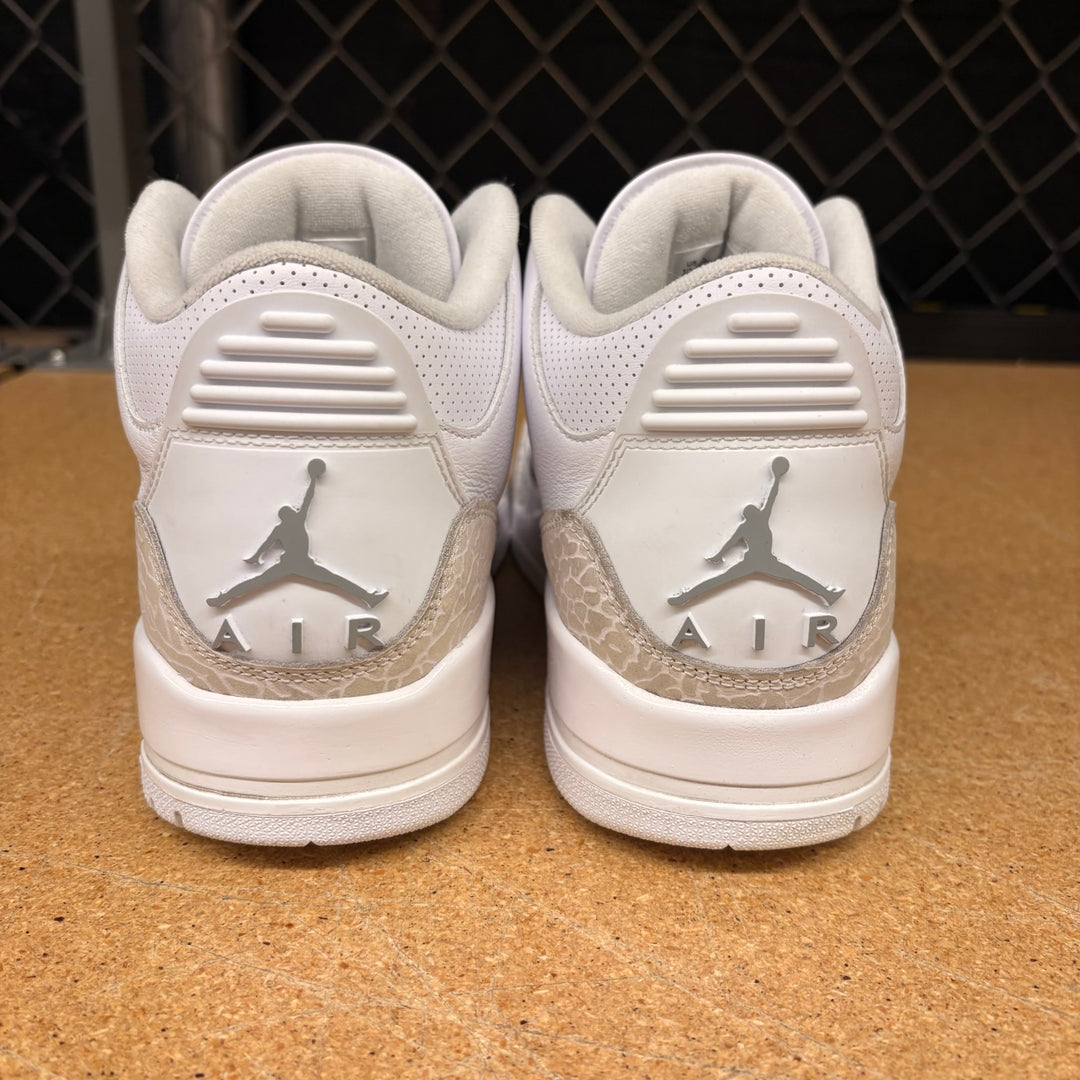 Air Jordan 3 Retro &