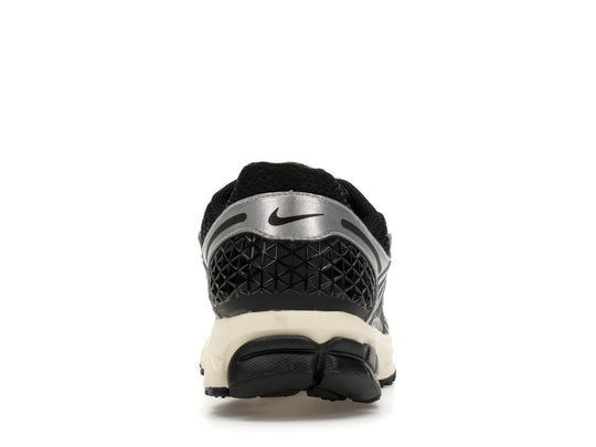 Nike Zoom Vomero 5 Black Metallic Silver Coconut Milk Chrome