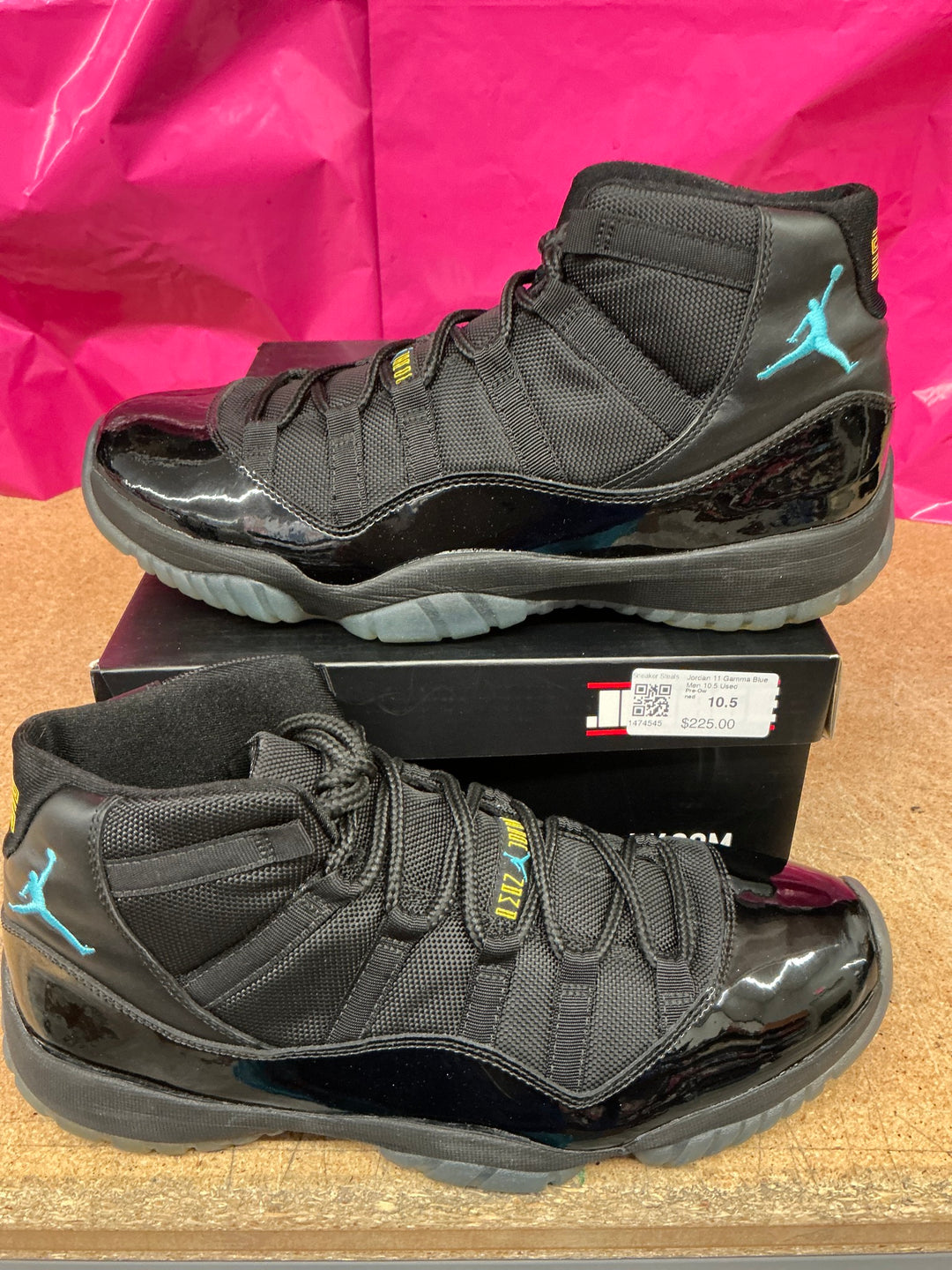 Jordan 11 Gamma Blue Men 10.5 Used