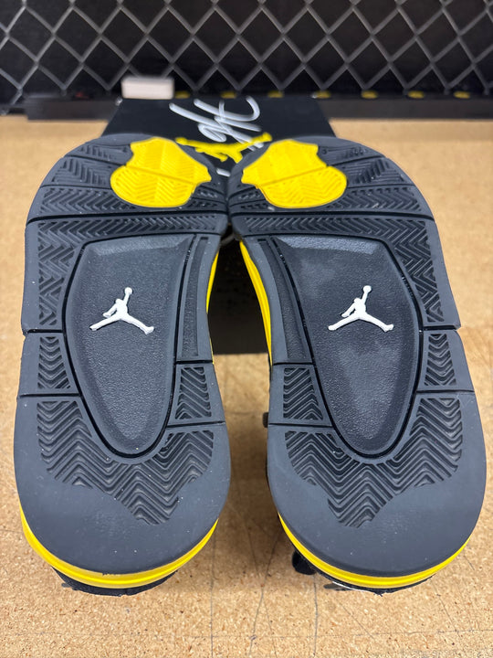 Jordan 4 Yellow Thunder -Gradeschool 6.5- Used