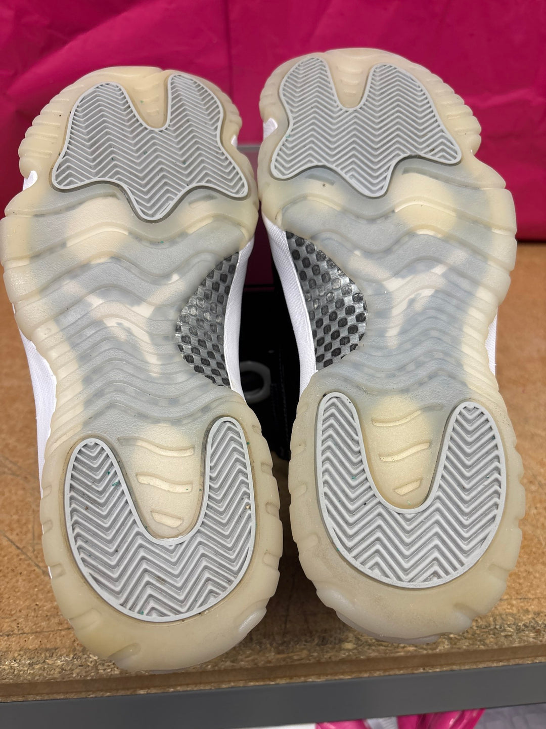 Jordan 11 Jubilee Men 10 Used