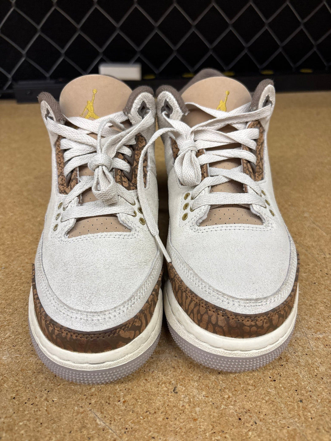 Jordan 3 Palomino (Gradeschool 5.5) Used