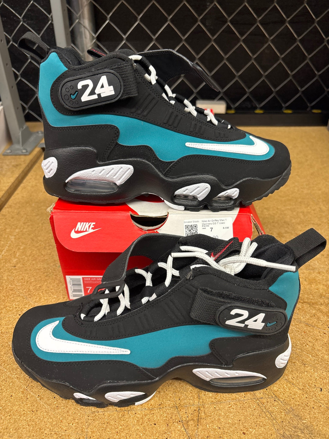 Nike Air Griffey Max 1 Mariners GS 7 Used