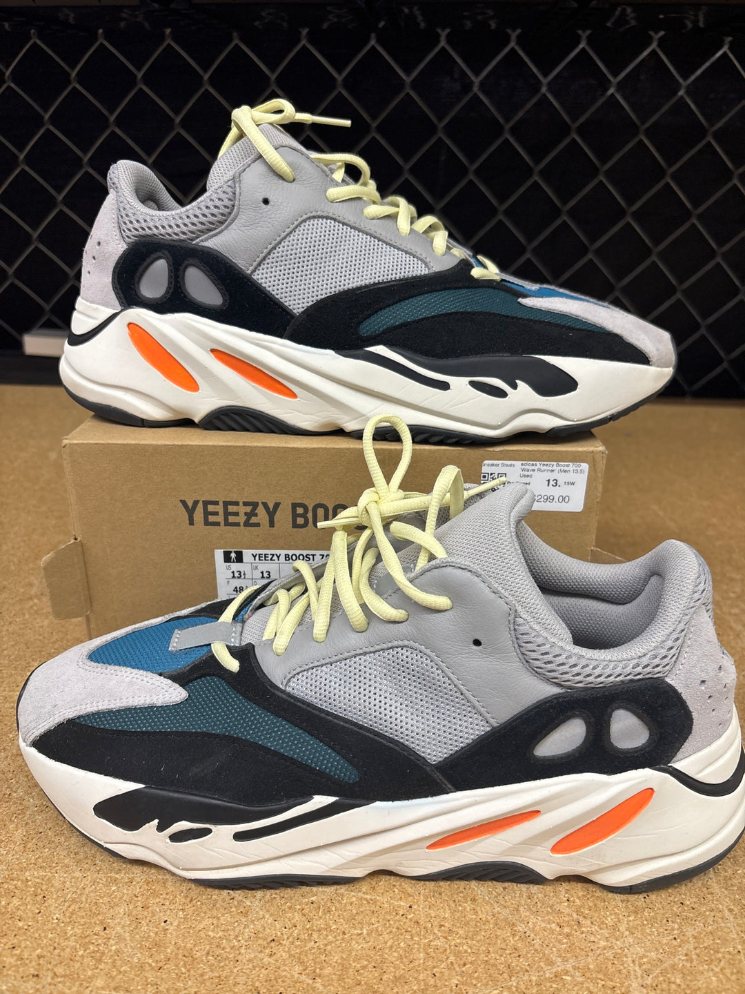 adidas Yeezy Boost 700 'Wave Runner' (Men 13.5) Used