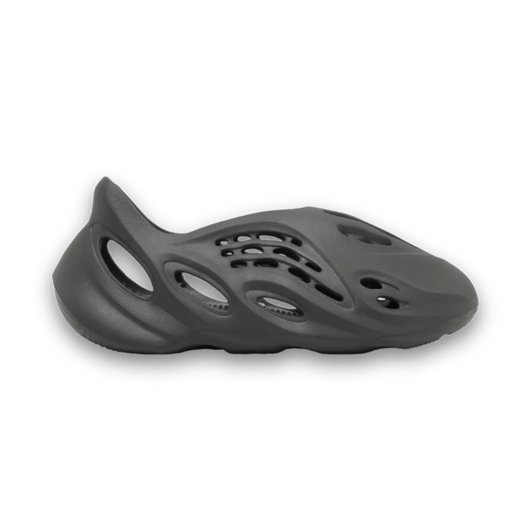 Yeezy Foam RNNR - Carbon - Sneakers - Jawns on Fire Sneakers & Shoes