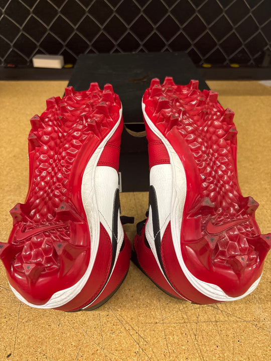 Jordan 1 Bred Cleat (Men 7.5) Used