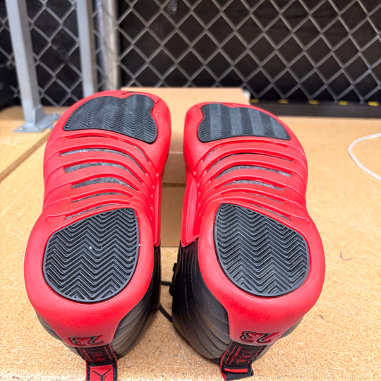 Air Jordan 12 Retro &