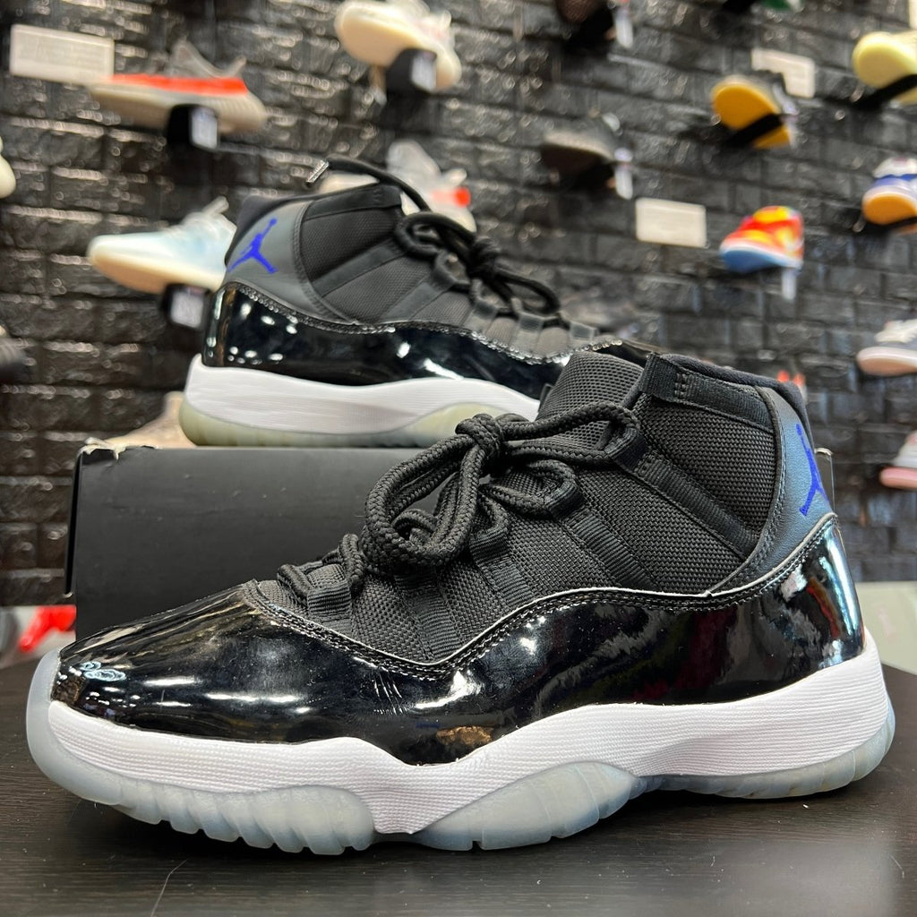 Retro space jam shoes Clearance