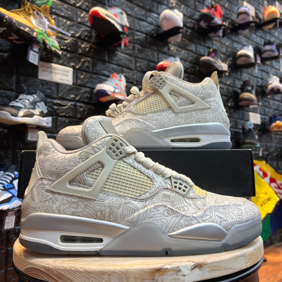 Air Jordan 4 Retro '30th Anniversary Laser' - Gently Enjoyed (Used) Men 11 - Mid Sneaker - Jawns on Fire Sneakers & Streetwear