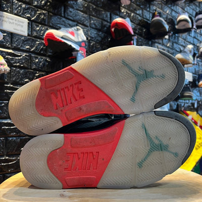 Air Jordan 5 Retro 'Top 3' Gently Enjoyed (Used) Men 8.5 - Mid Sneaker - Jordan - Jawns on Fire - sneakers