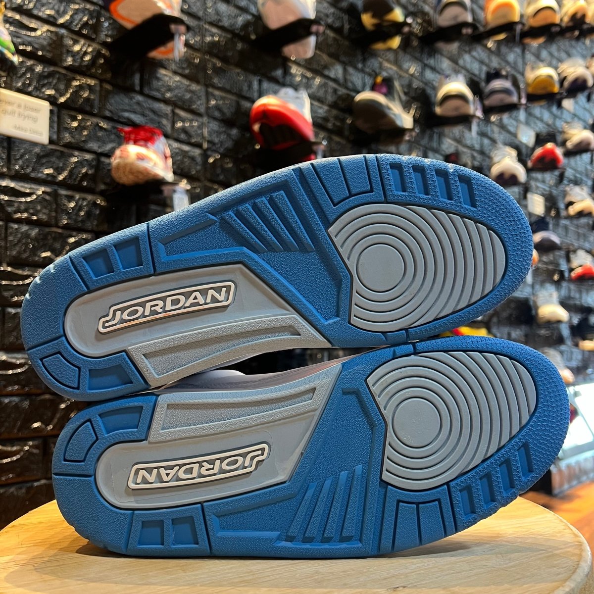 Jordan 3 Retro Harbor Blue - Gently Enjoyed (Used) Women 11 - Mid Sneaker - Jawns on Fire Sneakers & Streetwear