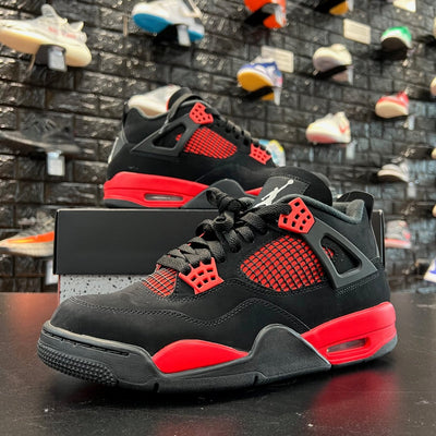 Jordan 4 Retro Red Thunder - Gently Enjoyed (Used) Men 9.5 - Mid Sneaker - Jawns on Fire Sneakers & Streetwear