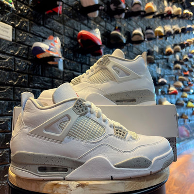 Jordan 4 Retro White Oreo (2021) - Gently Enjoyed (Used) Men 11 - Mid Sneaker - Jawns on Fire Sneakers & Streetwear